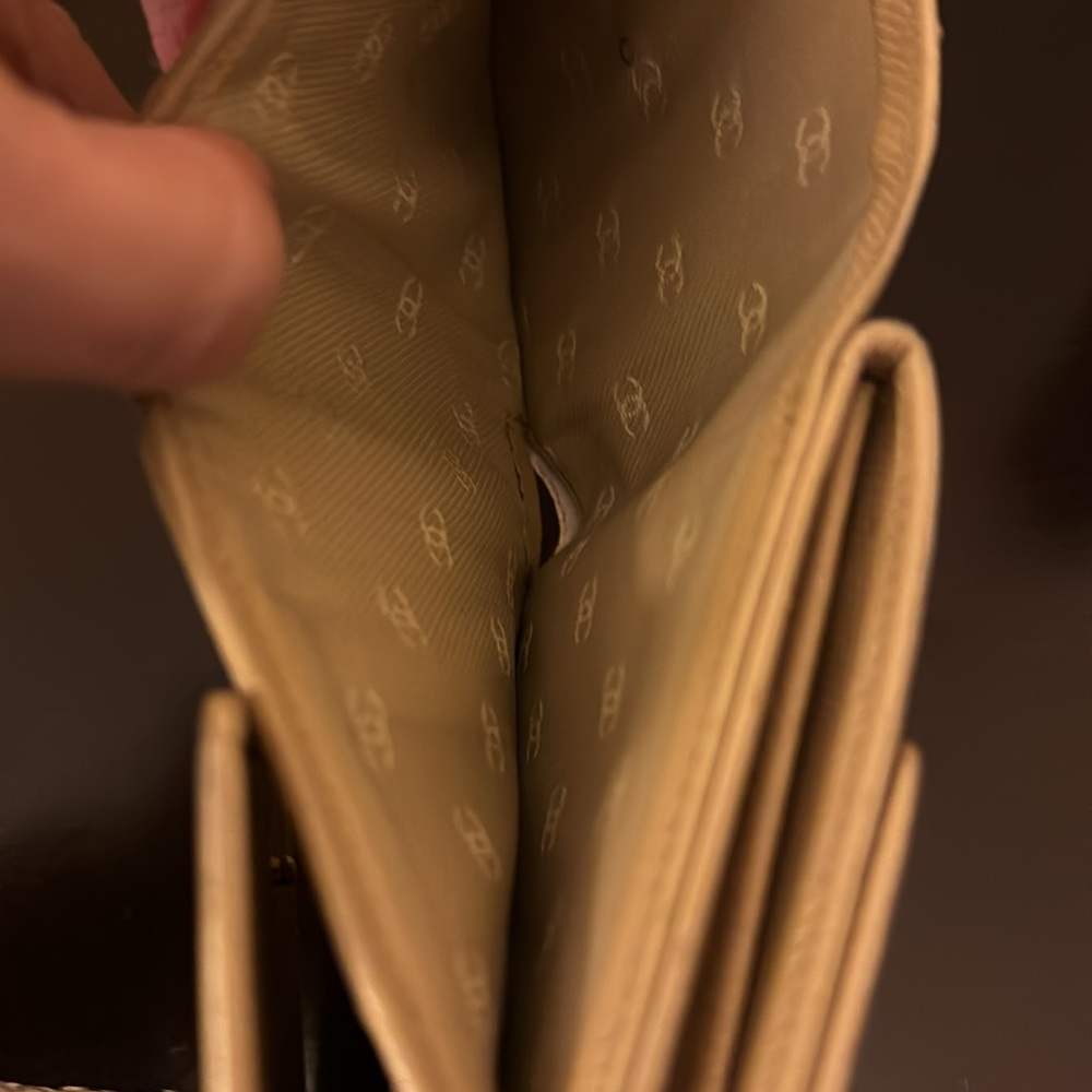 Chanel tan compact wallet. Pre loved condition. - Picture 6 of 9